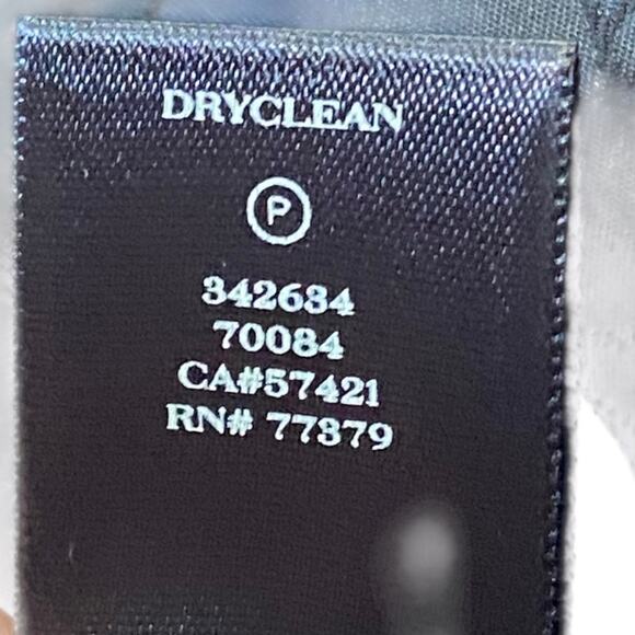 Ann Taylor notch lapel single button Black Blazer Size 2 - Picture 7 of 10